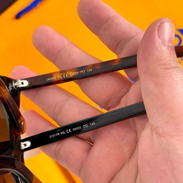 Picture of Louis Vuitton Sunglasses _SKUfw77169651fw